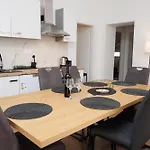 Matea Apartman *