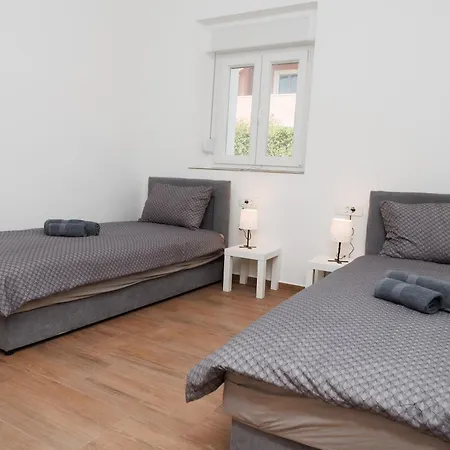 Apartamento Matea Zadar